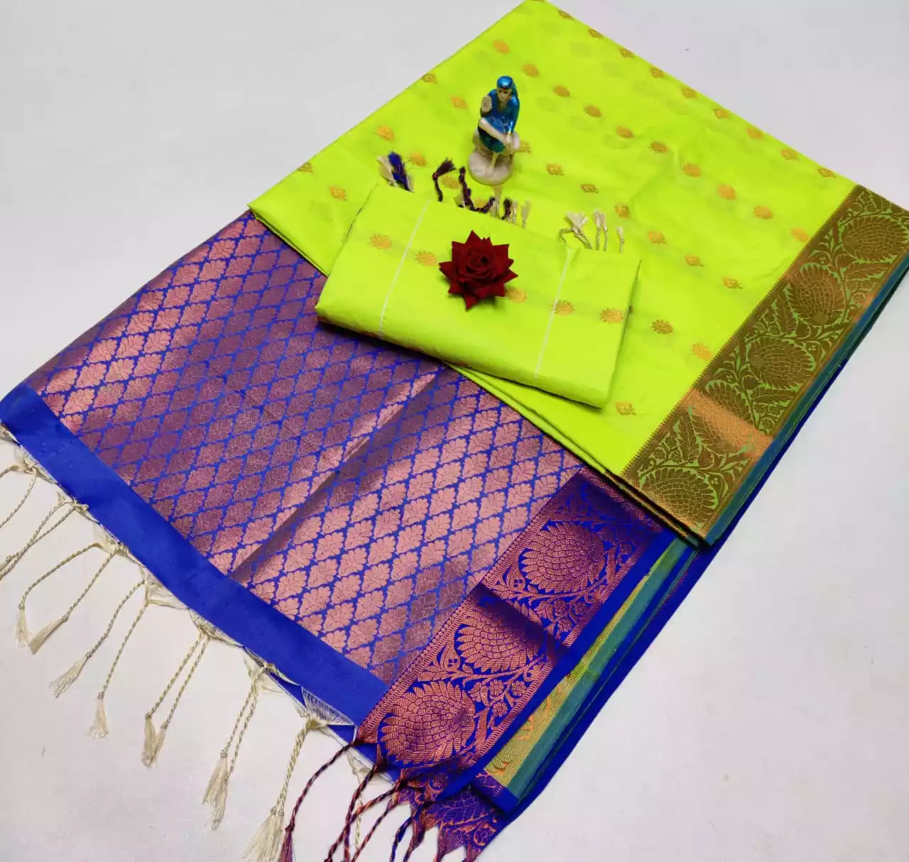 KANCHIPURAM  SOFT SILK SAREE - Image 4